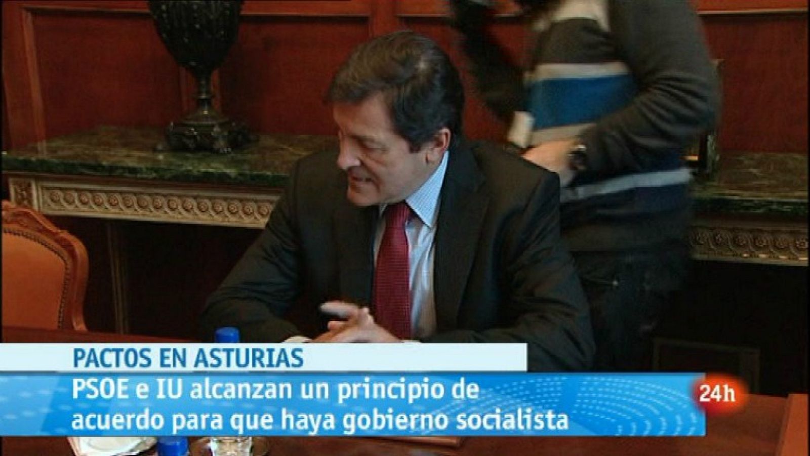  Parlamento - Parlamentos autonómicos - Acuerdo en Asturias PSOE