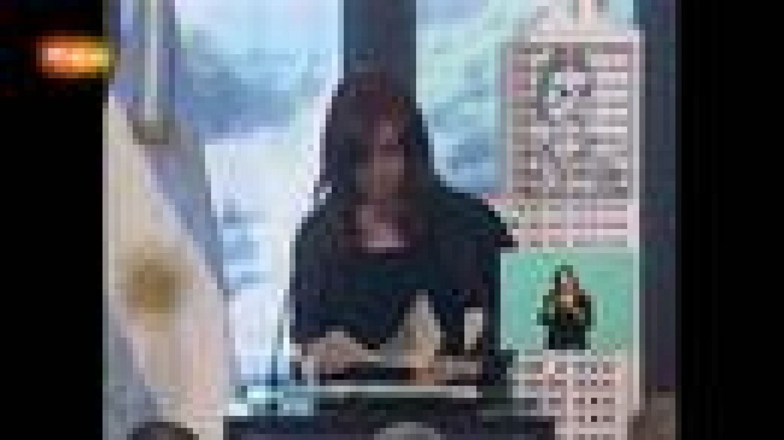 Cristina Fernández: "Los que esperen que esta presidenta responda a improperios pierden el tiempo"