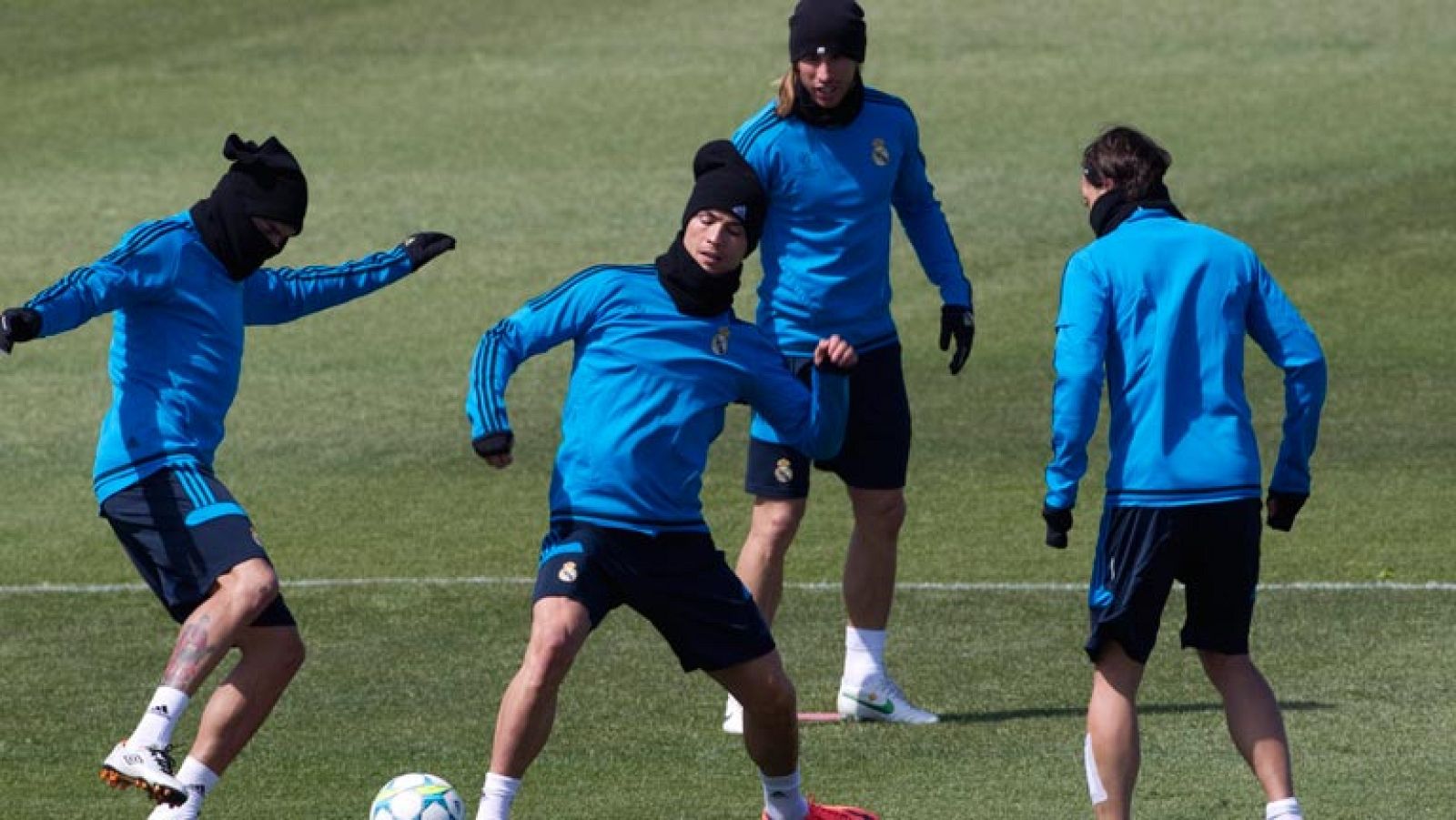 Las visitas a Munich no traen buen recuerdo al madridismo. El del Bayern es uno de los pocos campos de Europa donde nunca ha ganado el Real Madrid. En 9 partidos solo ha sacado un empate. Pero Mourinho le resta importancia