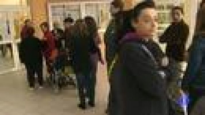 Telediario 1 - Solicitud de plaza en los colegios