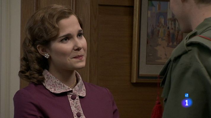 Amar en tiempos revueltos - Cecilia pide una 'cita' a Alberto