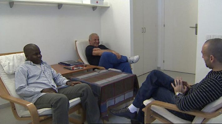 Telediario 1 - 30.000 personas sin hogar