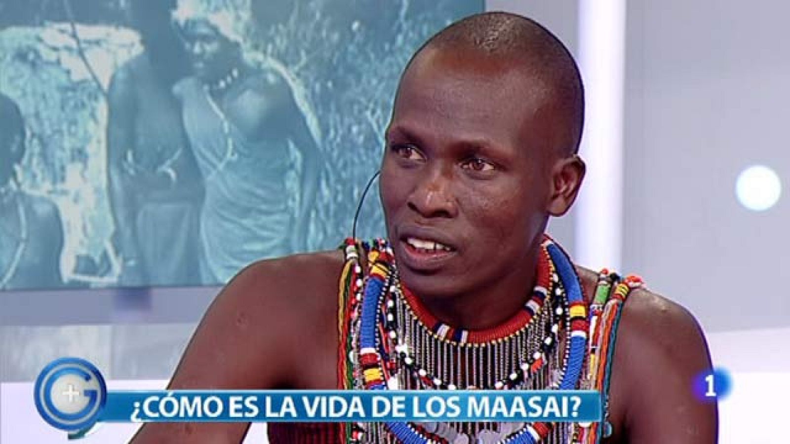 Más Gente - Un masai sorprende a los madrileños
