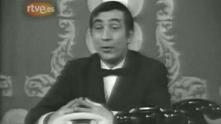 Arriba ese ánimo! - Gila - La crítica de una boda