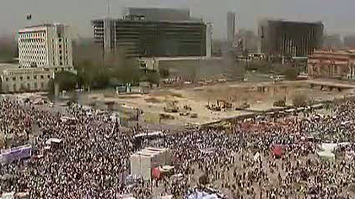 Informativo 24h - Miles de egipcios se concentran en Tahrir para pedir unas elecciones sin contol militar
