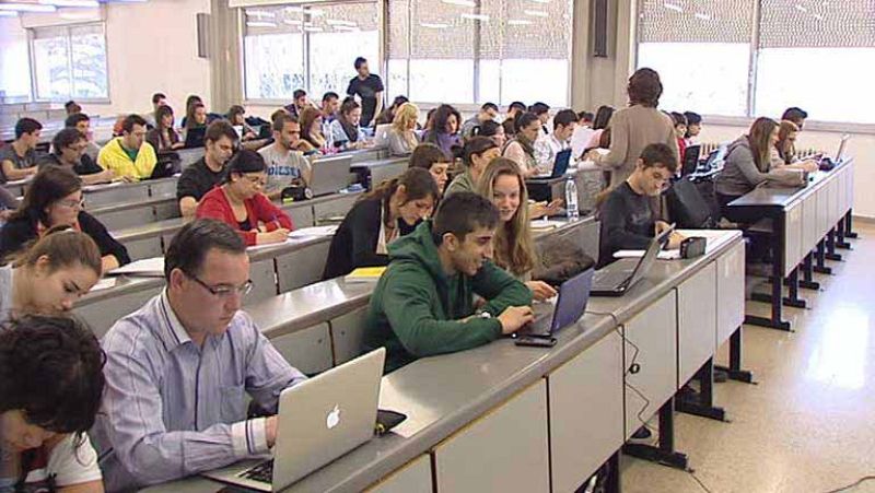 Las asociaciones de estudiantes anuncian movilizaciones ante la subida de tasas 