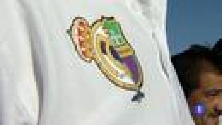 Telediario 1 - Una peña une a madridistas y culés