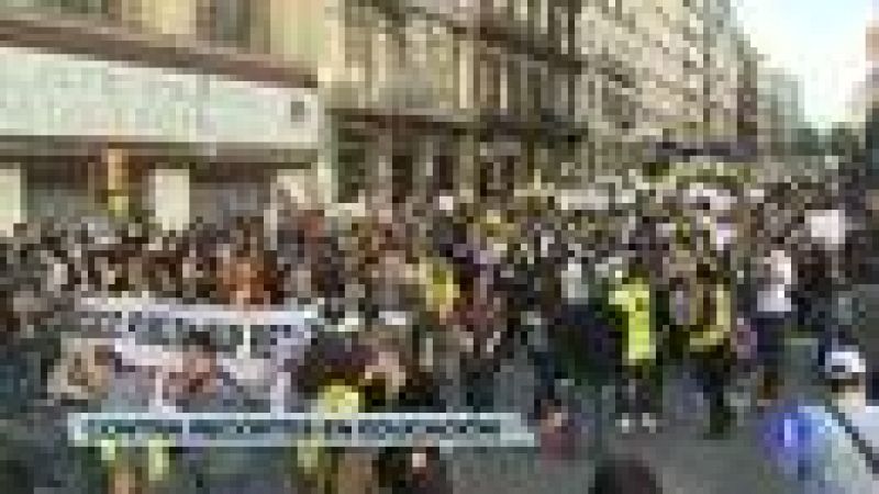 Protesta en Barcelona contra los recortes en educación 