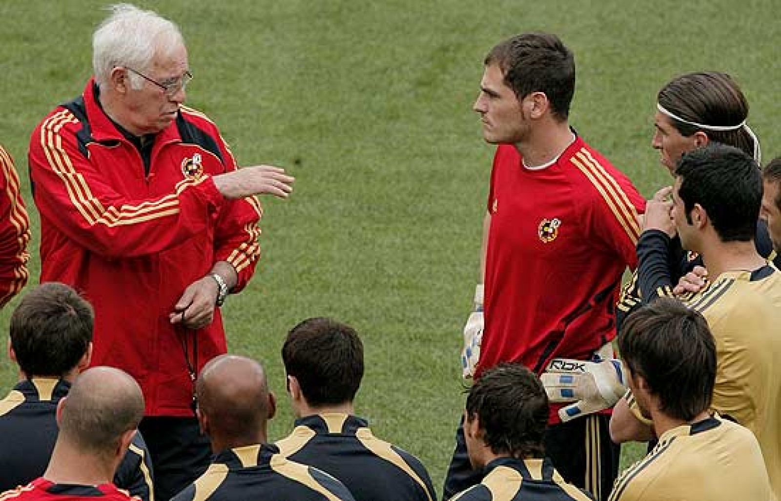 La selección española necesita vencer a Rusia para empezar con buen pie en la Eurocopa.