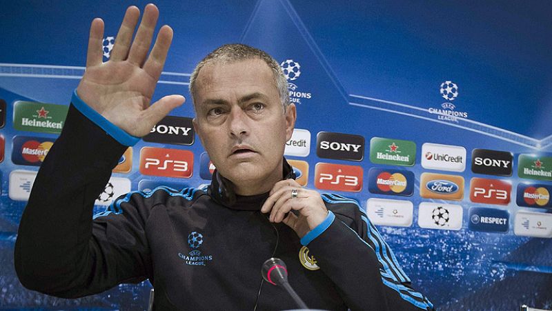 El entrenador del Real Madrid, José Mourinho, afirmó este martes  que no espera encontrase a un Bayern encerrado que aguante el  resultado mañana en el Santiago Bernabéu, ya que "con el potencial  ofensivo" madridista considera que van a marcar "segu