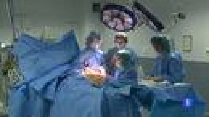 Telediario 1 - La sanidad pública ¿Universal?