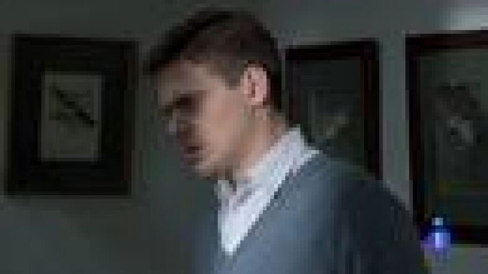 Amar en tiempos revueltos - Armenteros mató al padre de Alberto