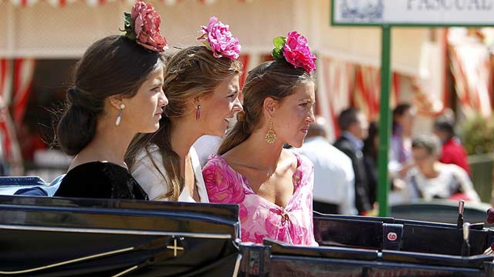Más Gente - Los famosos en la Feria de Abril de Sevilla