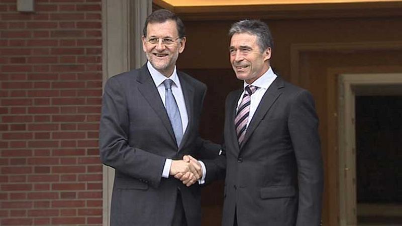 Primera reunión del presidente Rajoy y el Secretario General de la OTAN