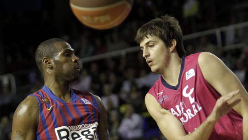 El FC Barcelona Regal ha salvado un escollo muy importante hoy en su camino para convertirse en campeón de la liga regular en un partido vibrante en el que el Caja Laboral ha estado cerca de tomar el Palau Blaugrana (97-89).