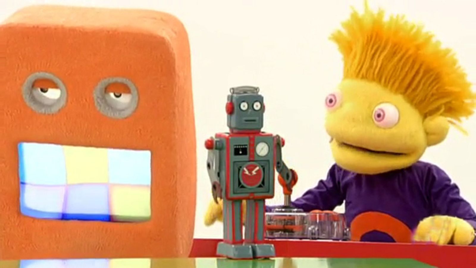 Robot - Lunnipedia | Ver