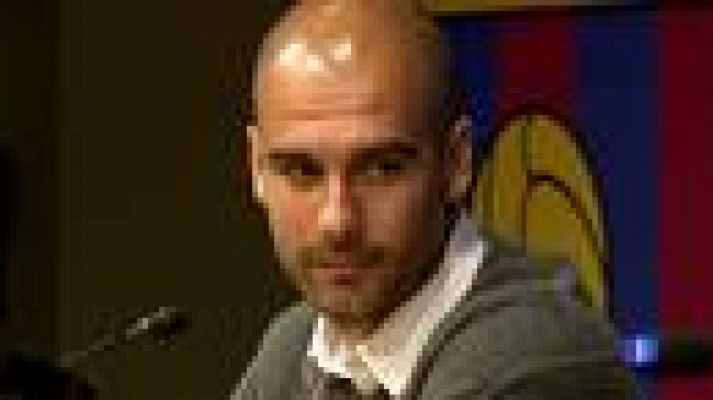 Telediario 1 - La transición en el banquillo del Barça, única en el fútbol de élite