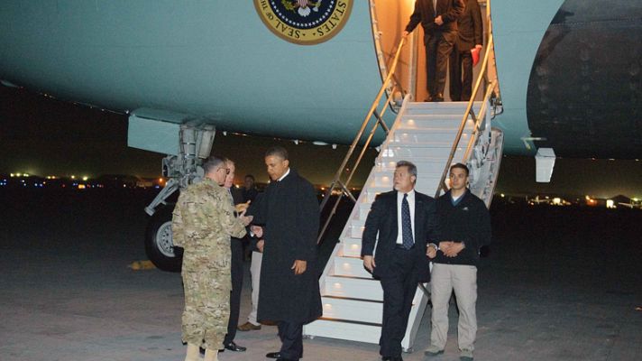 Telediario 1 - Obama visita Afganistán