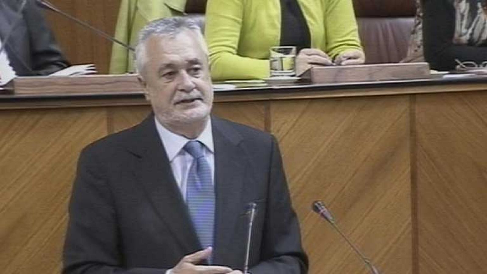 Griñán centra su discurso de investidura en torno a la crisis y las políticas sociales