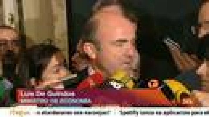 La tarde en 24h - El Gobierno regulará 'bancos malos'