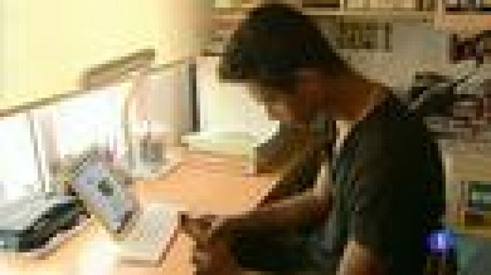 Telediario 1 - Adicción de los jóvenes a internet