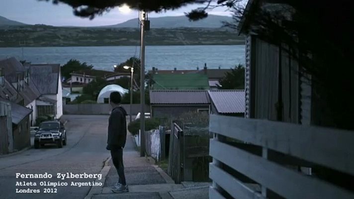 Telediario 1 - Argentina reivindica Las Malvinas con un polémico vídeo de cara a Londres 2012
