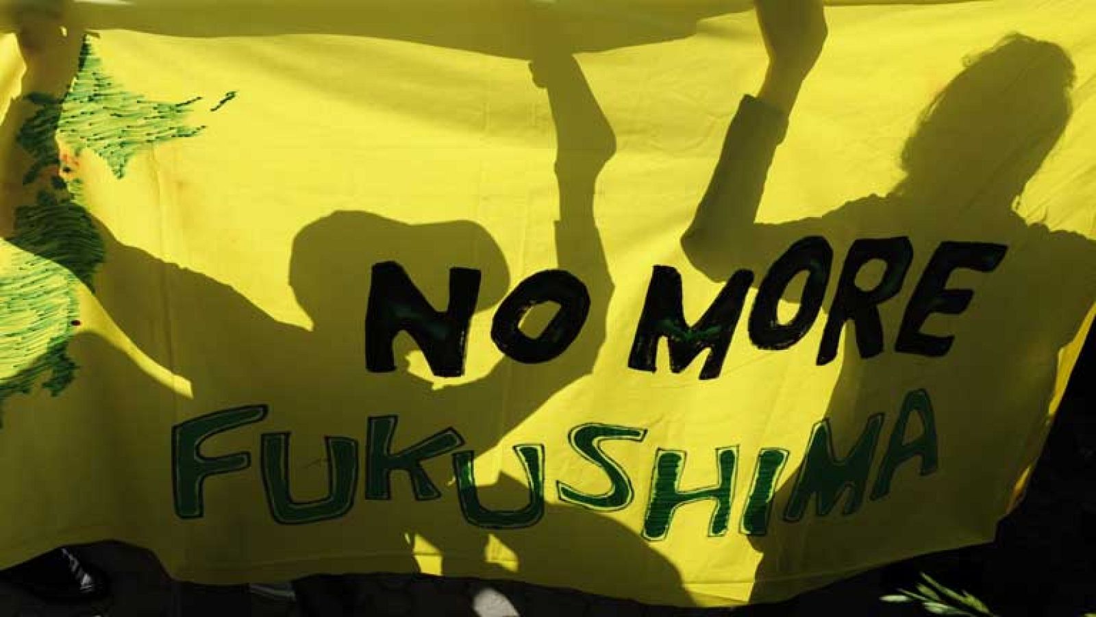 Japón cierra temporalmente todos los reactores nucleares