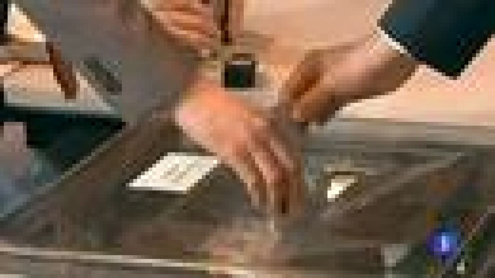 ¿Sarkozy u Hollande? Francia elige hoy al presidente de la República