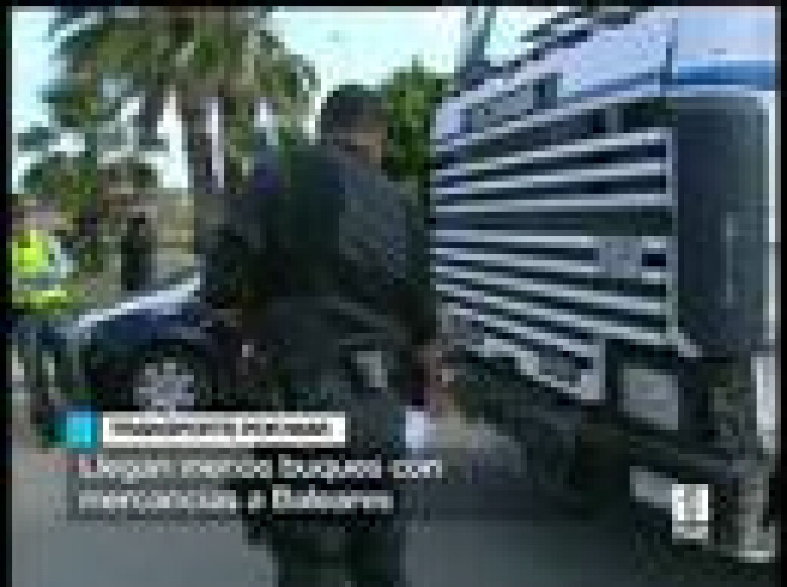 La huelga de los camioneros ya afecta al  transporte marítimo | Ver