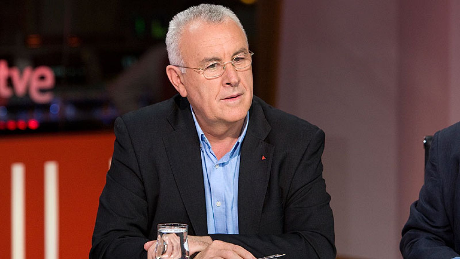 Cayo Lara defiende la creación de una banca pública