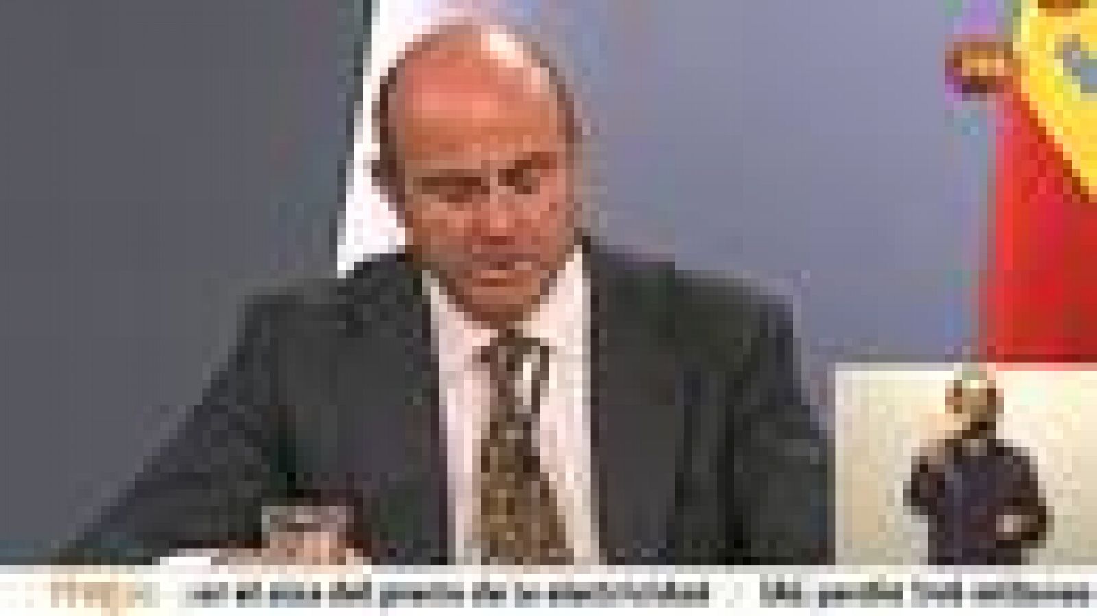 El Gobierno obliga a provisionar a la banca 30.000 millones de euros más por el ladrillo - Informativo 24h | Ver