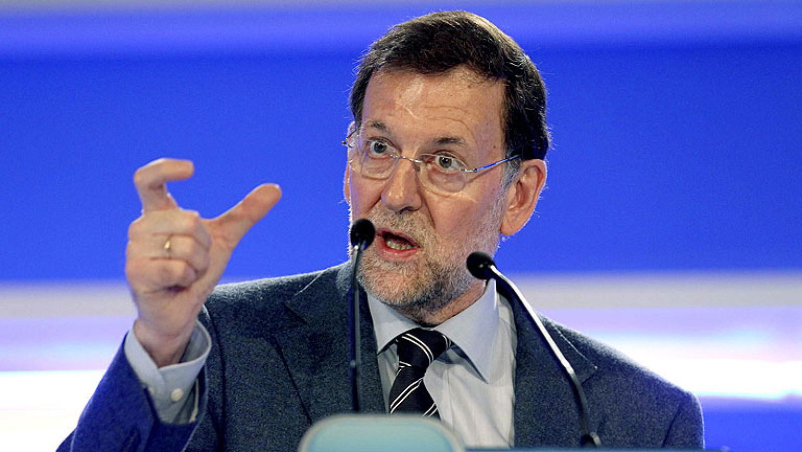 Rajoy: la reforma financiera busca solución definitiva tras 3 años de parches - Informativo 24h | Ver