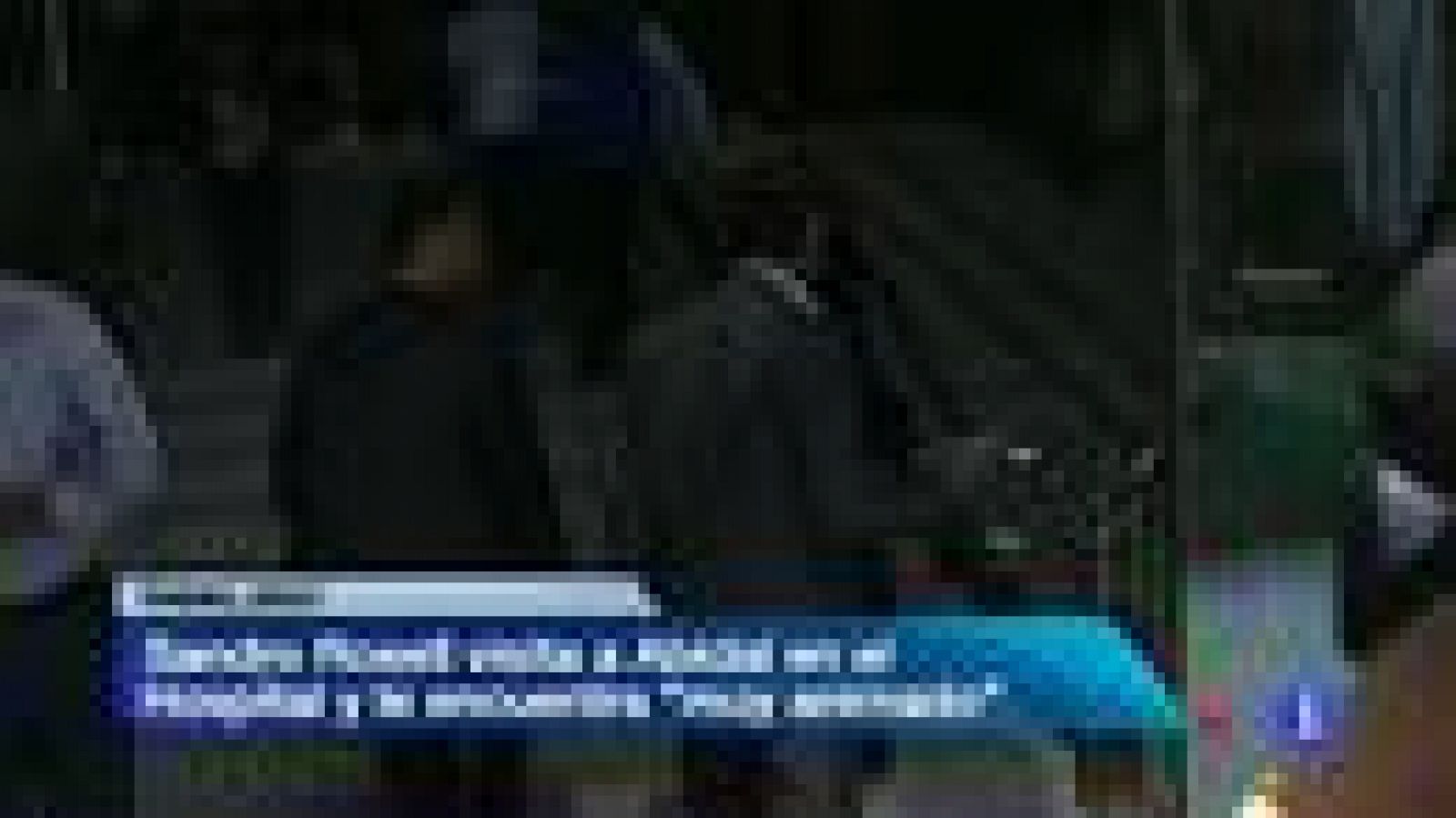 El Presidente del Barcelona Sandro Rosell ha visitado a Eric Abidal, que sigue ingresado en un hospital después de su trasplante de hígado. Si todo va según lo previsto el jugador del Barcelona abandonará en los próximos días la clínica