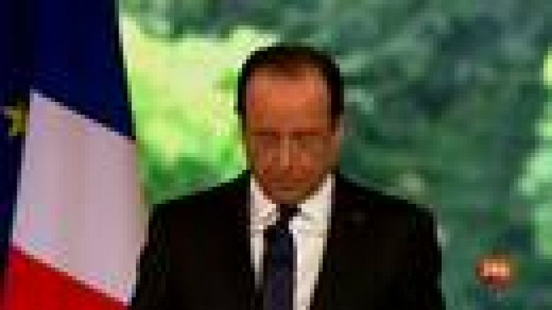 Hollande abre "una nueva vía para Europa"