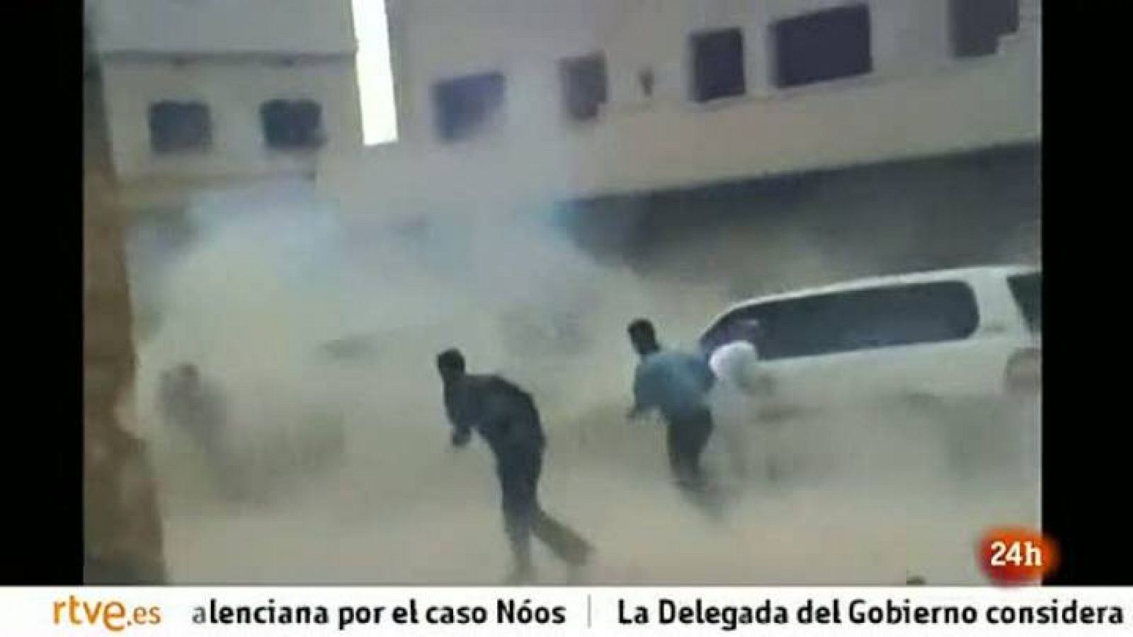 Vehículos de la ONU resultan dañados en ataque del régimen sirio - La tarde en 24h | Ver