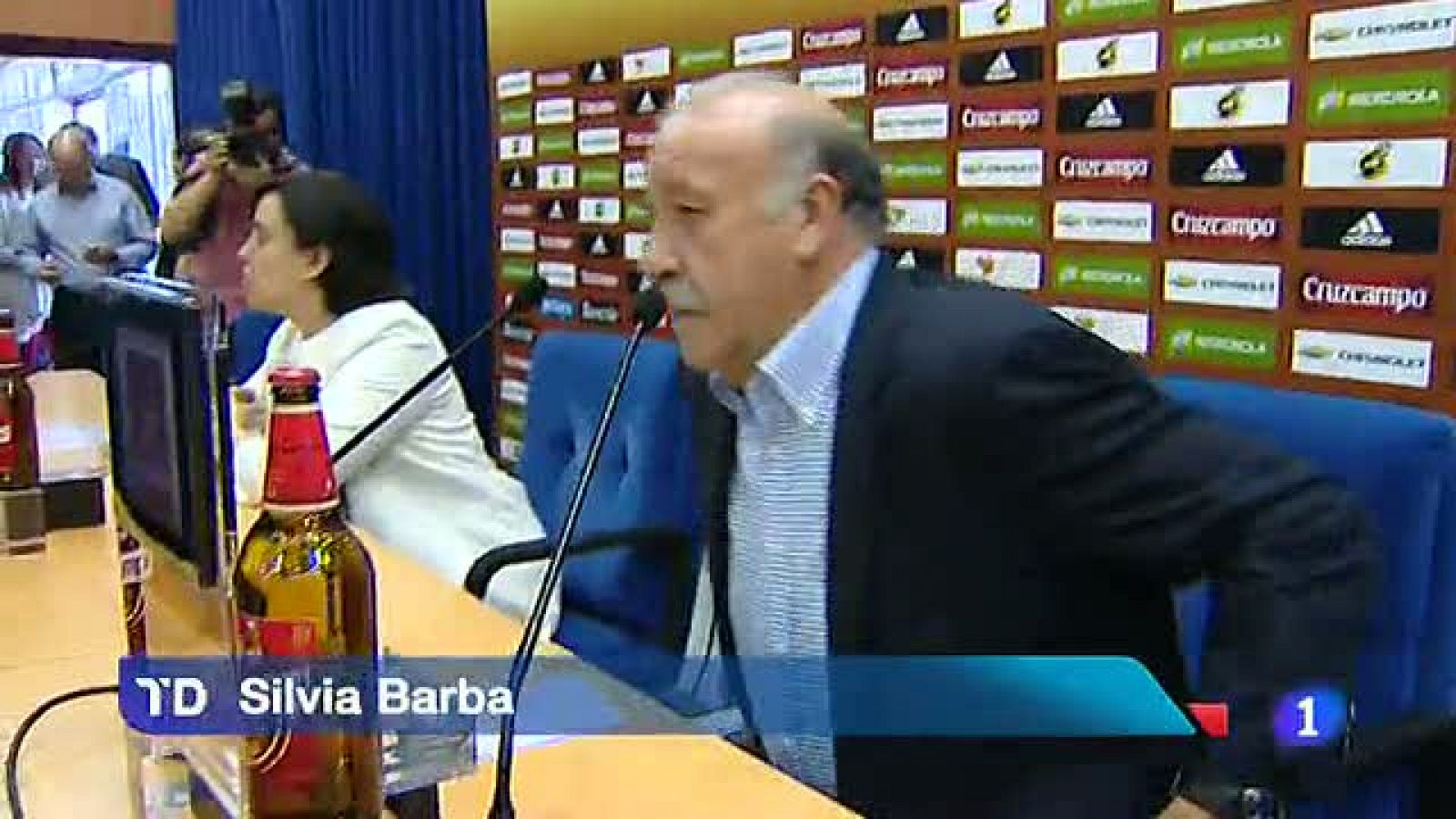 Telediario 1: Del Bosque llama a cinco caras nuevas a la Selección | RTVE Play
