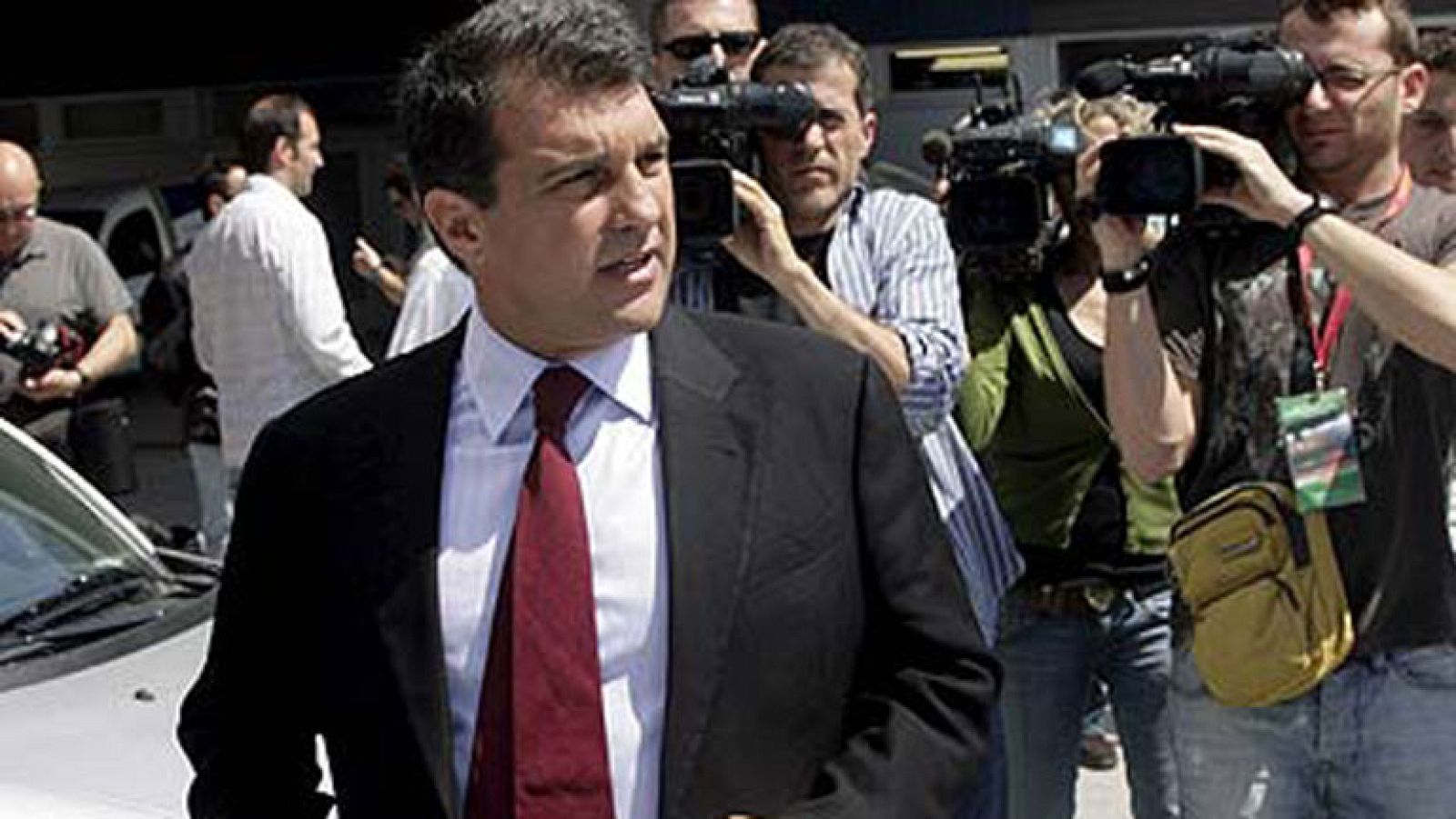Laporta vuelve a arremeter contra la directiva del Barça