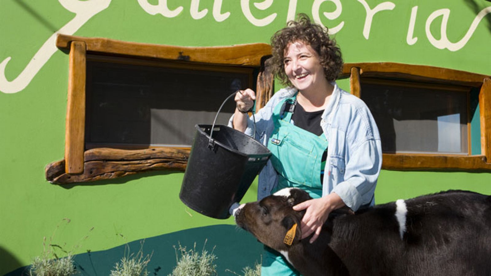 La mañana de la 1 - Premio a la mujer rural emprendedora