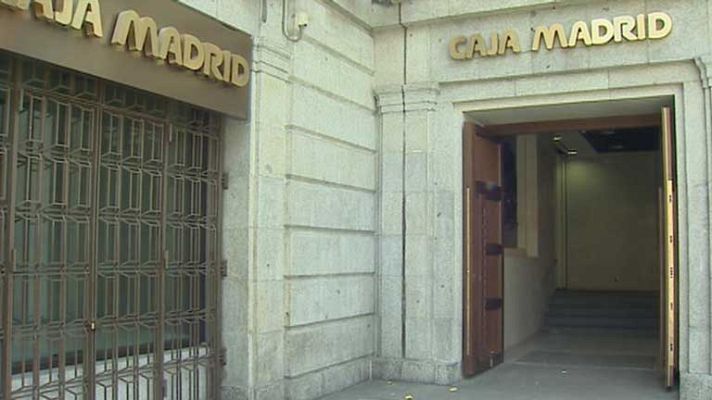 Telediario 1 - La crisis y los montes de piedad