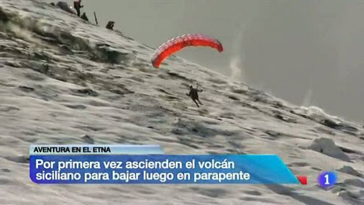 Telediario 1 - Parapente sobre el Etna