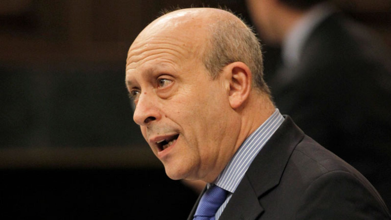 Wert pide la convalidación de un decreto educativo que ayude a las CC.AA. a cumplir con Hacienda