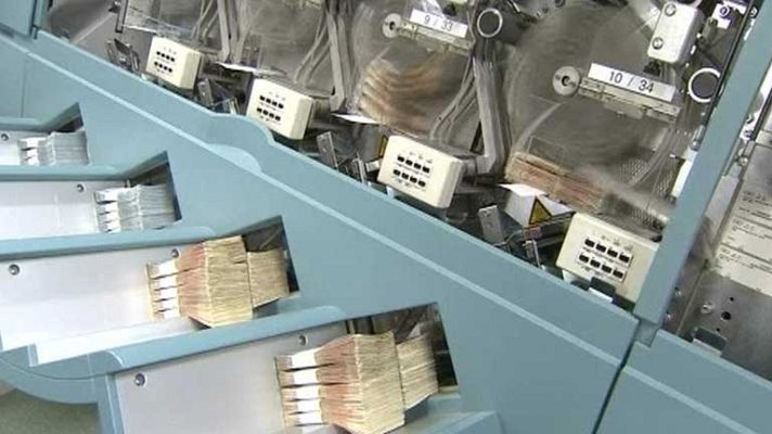 Telediario 1 - Baja la nota de 4 comunidades