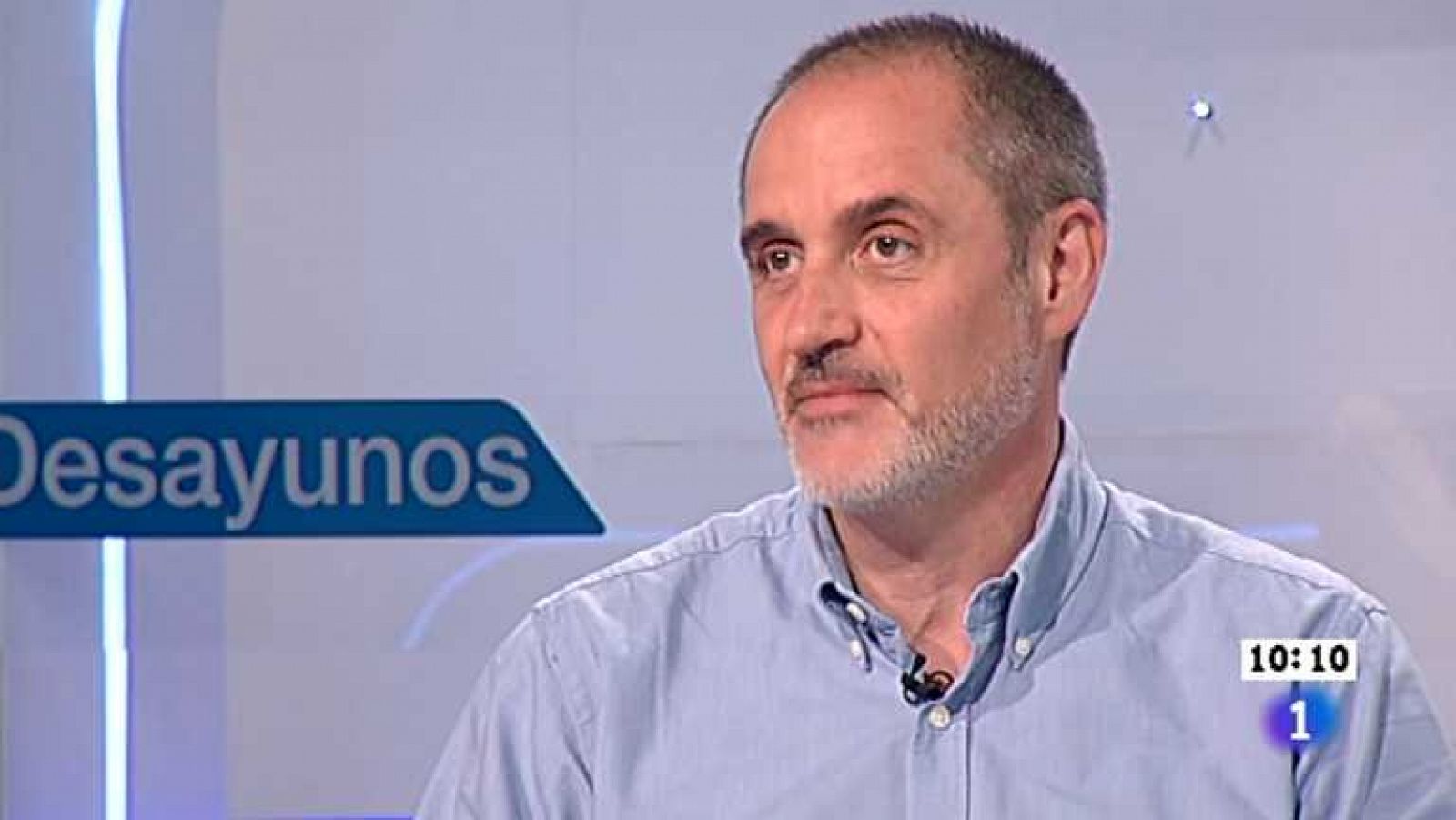 Los desayunos de TVE - Antoni Bruel, coordinador general de Cruz Roja Española y José Carlos Díez, analista financiero