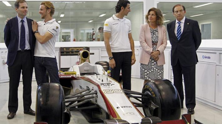 Telediario 1 - HRT inaugura su sede en la Caja Mágica