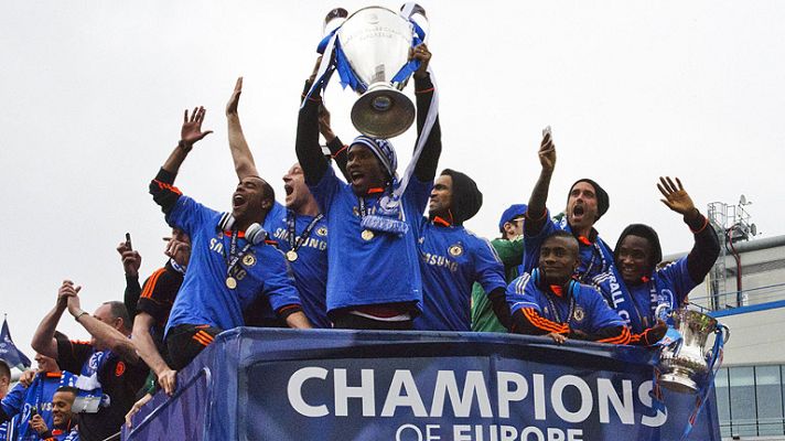 Telediario 1 - El Chelsea celebra su Champions