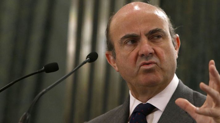 Informativo 24h - De Guindos cifra en 7.500 millones de euros el saneamiento extra de Bankia