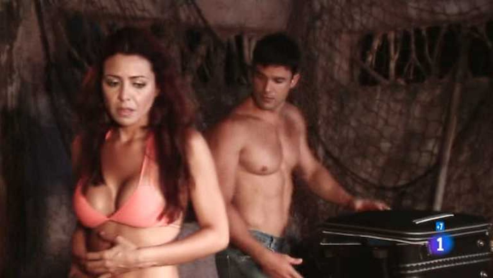 Corazón apasionado - Capítulo 10 - Armando investiga sobre los terrenos y regresa con un balazo en la espalda - Ver ahora