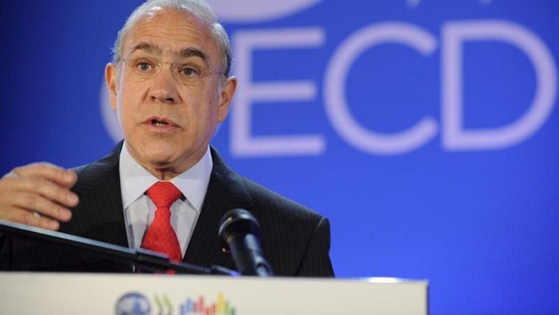 La OCDE cree que España tampoco crecerá en 2013, en contra de la previsión del Gobierno