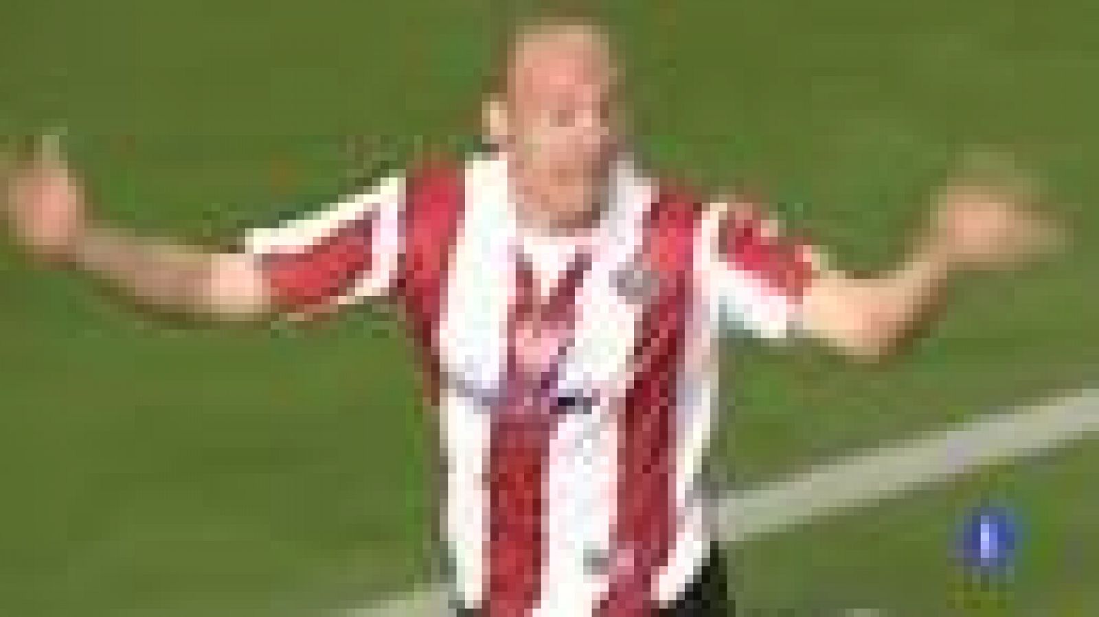 El delantero del Athletic recuerda el gol con el que abrió el marcador en la última final contra el Barça, aunque luego los azulgranas fueron "muy superiores", como reconoce. Toquero cree que los 'leones' tienen más opciones