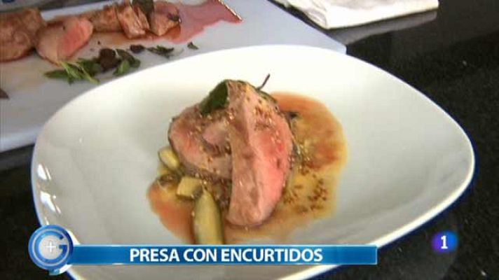 +Gente - Presa ibérica con encurtidos